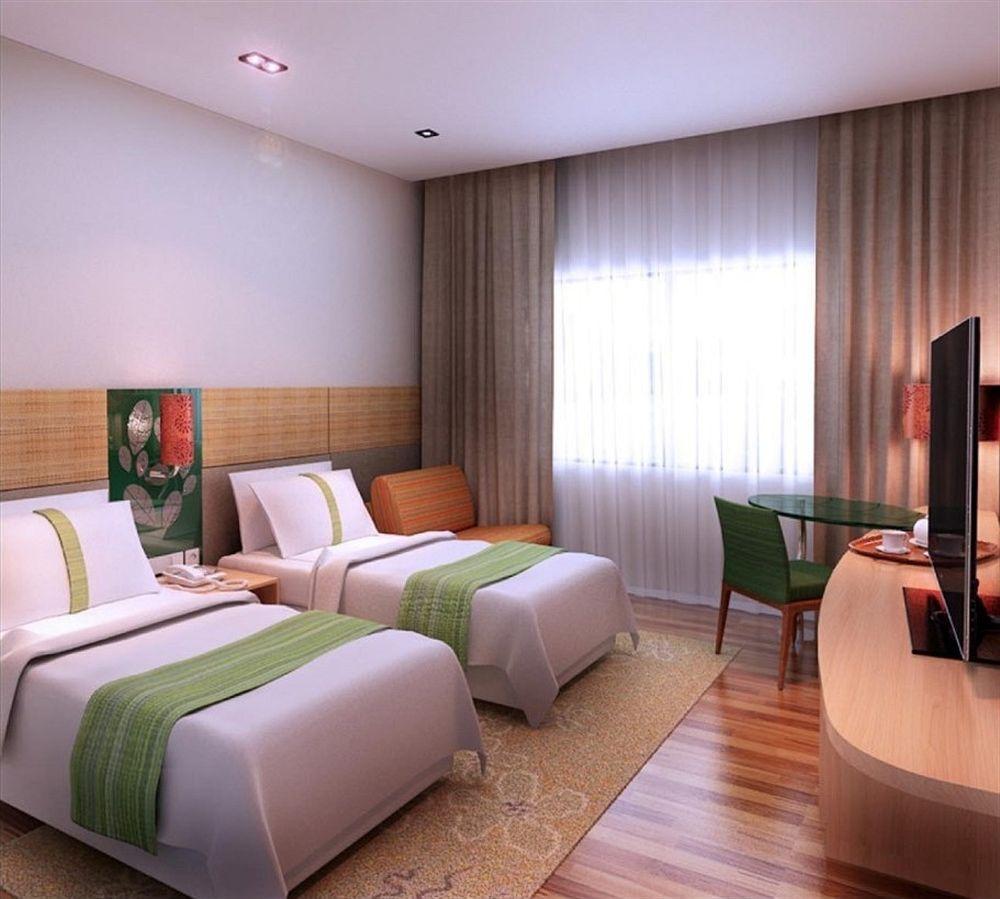 Diamond Hotel Kuta Lombok Exterior foto